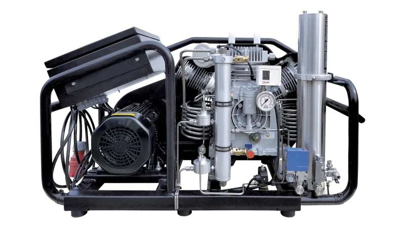 W32 Mariner kompresörün iç motor mekanizmasını gösteren detaylı teknik görünüm